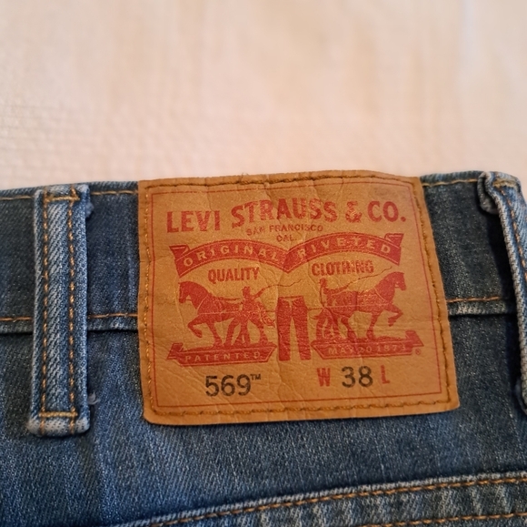 Levi's 569 men's size 38 jean shorts, VGUC - Picture 8 of 8
